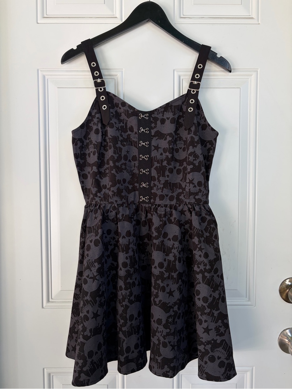 Hot Topic Black & Grey Skull Grommet Strap Mini Dress - Picture 2 of 9